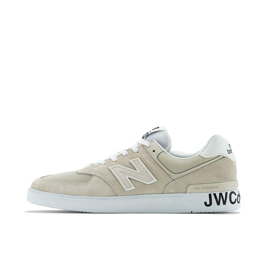 推荐商品：New Balance 574 复古潮流 缓震回弹 舒适透气 防滑 耐磨 休闲鞋 Junya Watanabe联名/米色/白色