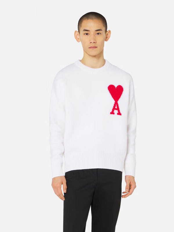 推荐商品：【王昶同款】AMI 刺绣合身黑标大爱心Logo七夕礼物套头衫圆领长袖羊毛毛衣 男女同款 UKS002018 白