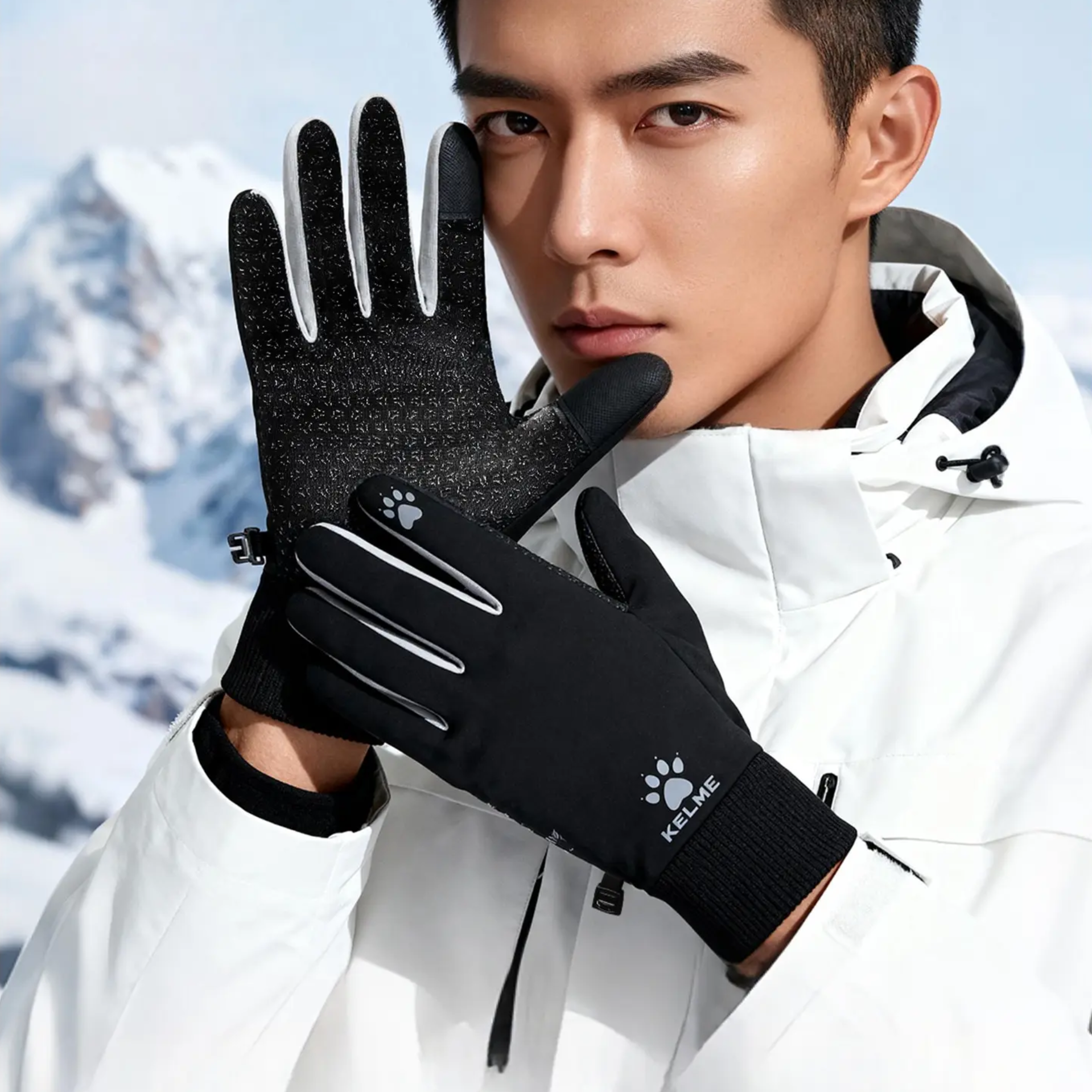 推荐商品：KELME/卡尔美 25AW保暖加绒防风防水可触屏手套 1590312