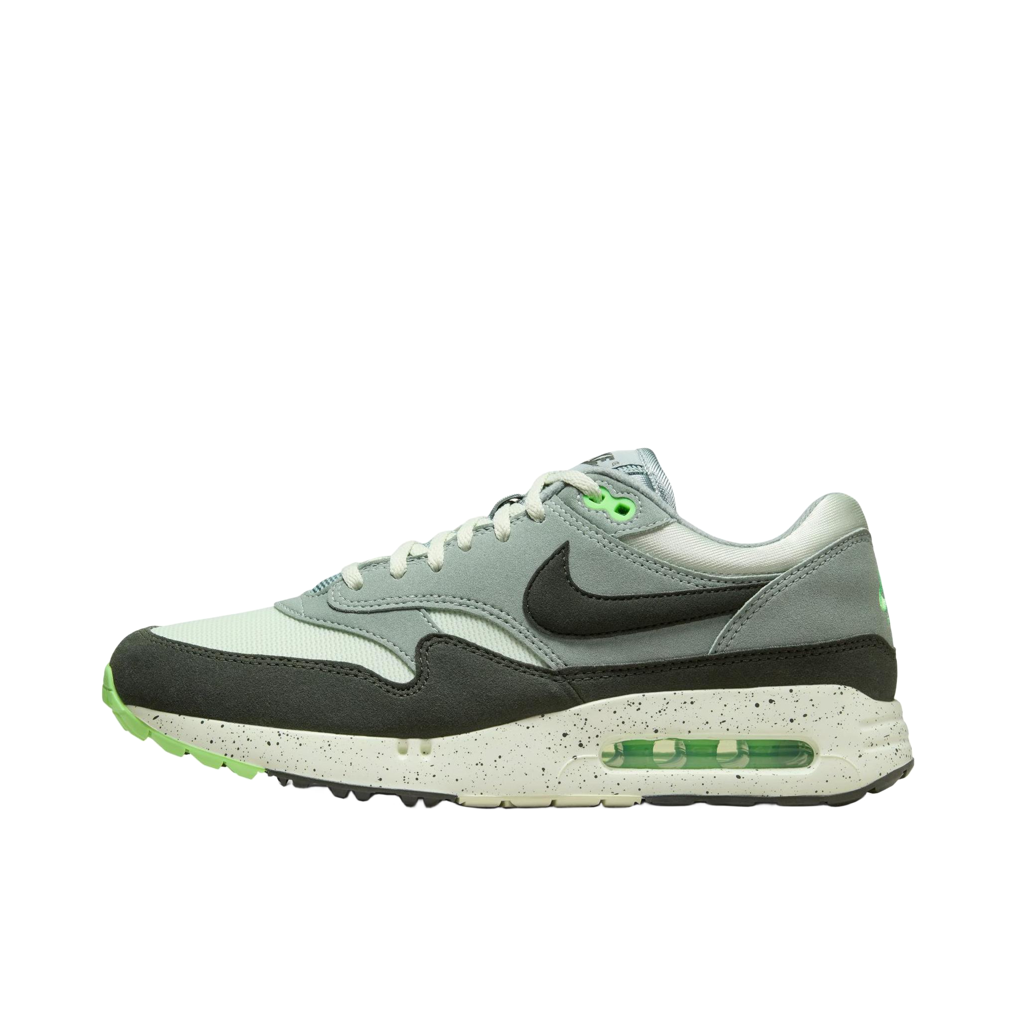 推荐商品：Nike Air Max 1 跑鞋 气垫缓震透气轻便复古运动舒适百搭潮流耐磨低帮训练防滑冬季支撑马拉松防水抓地圆头耐穿 深绿/浅绿