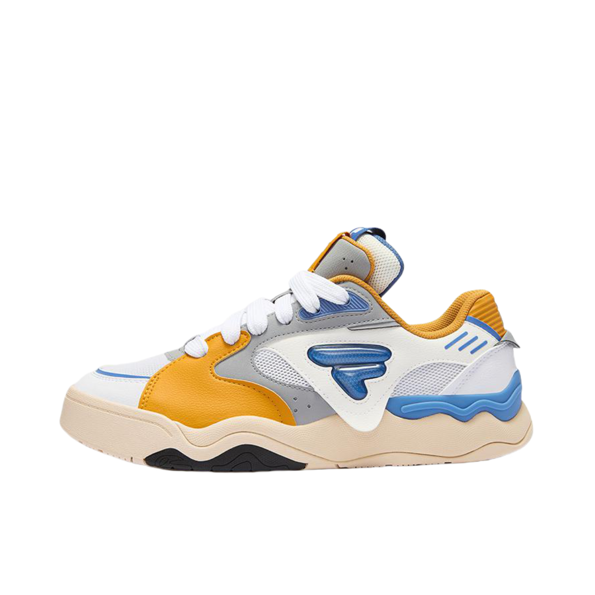 推荐商品：FILA/斐乐 KICK II 防滑耐磨 舒适透气 减震轻便 百搭耐看 运动休闲鞋 网面/斐乐白/金桔橙