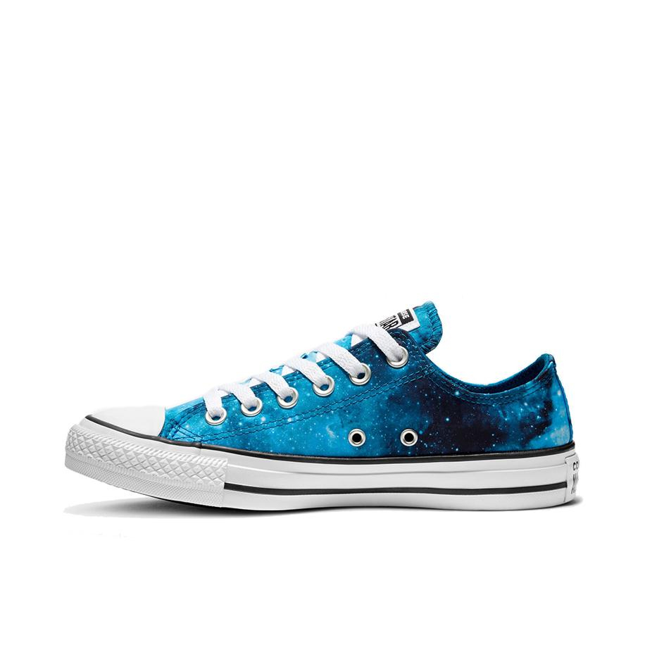 推荐商品：Converse/匡威 Chuck Taylor All Star 帆布鞋 常青款轻便防滑耐磨百搭复古圆头减震贴合高帮 蓝黑/银河Low