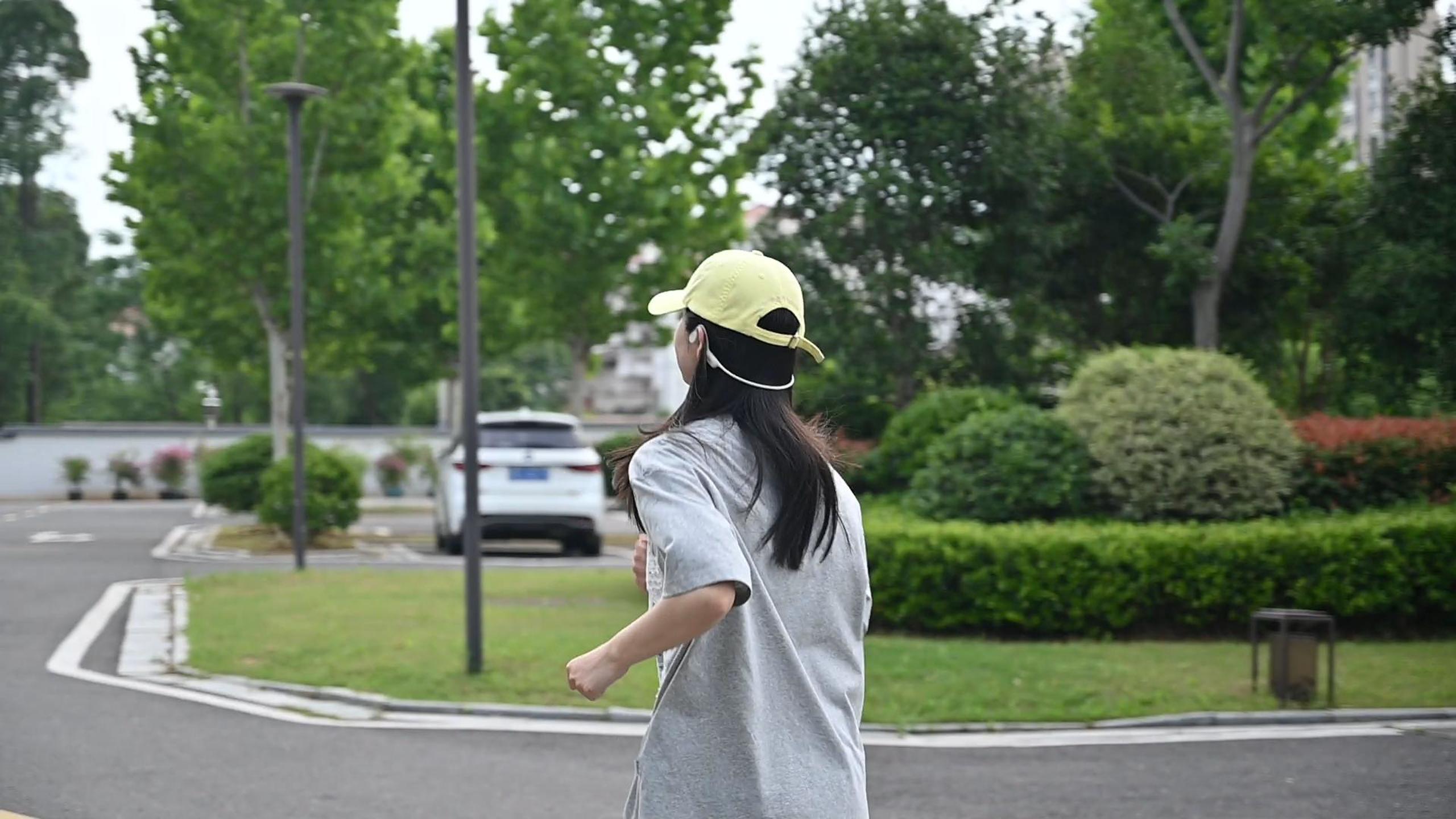 运动跑步游泳不带手机也可以听歌！南卡Runner4骨传导耳机