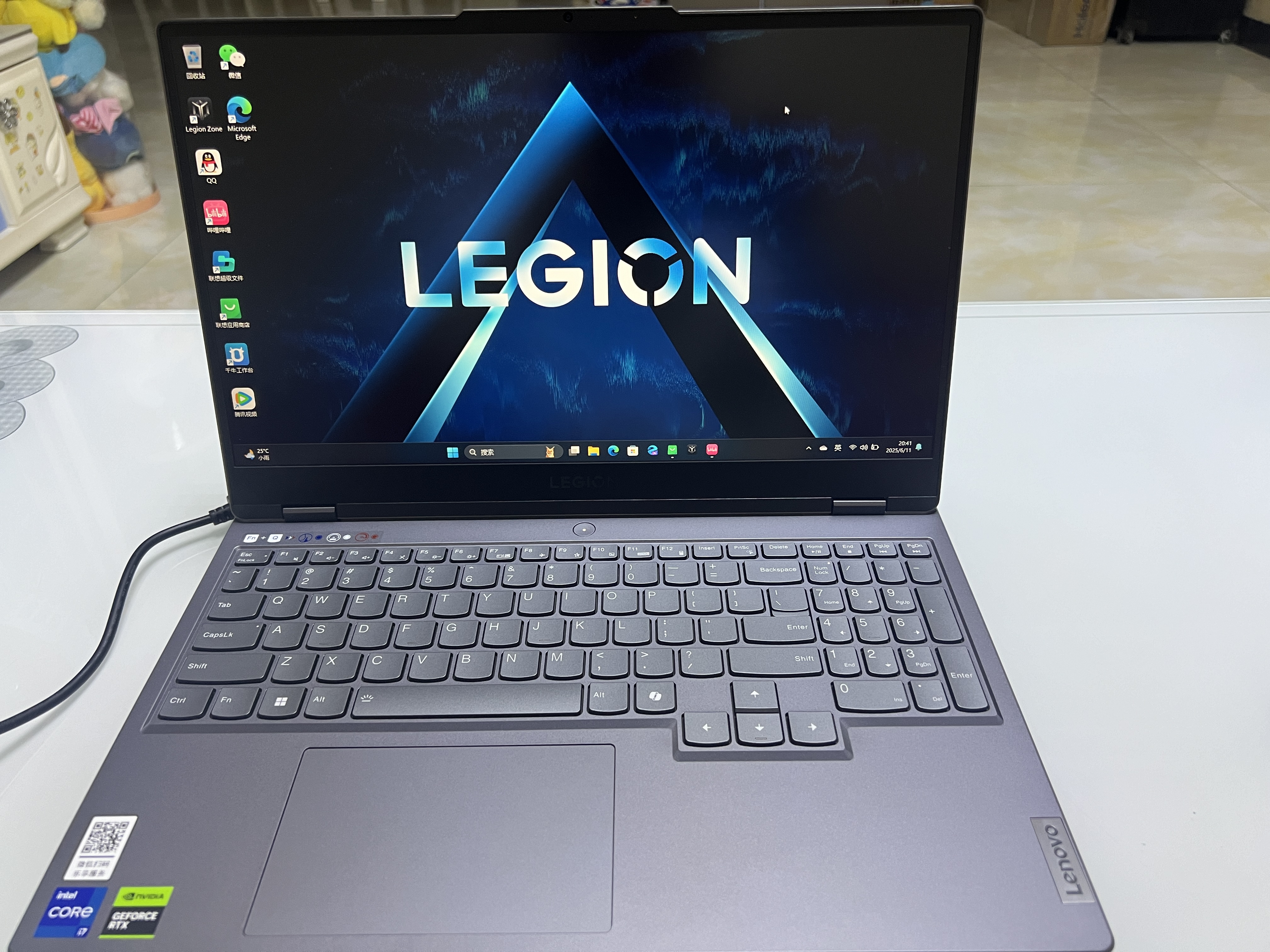 拯救者是联想的吗，拯救者 Y7000P 值得吗？