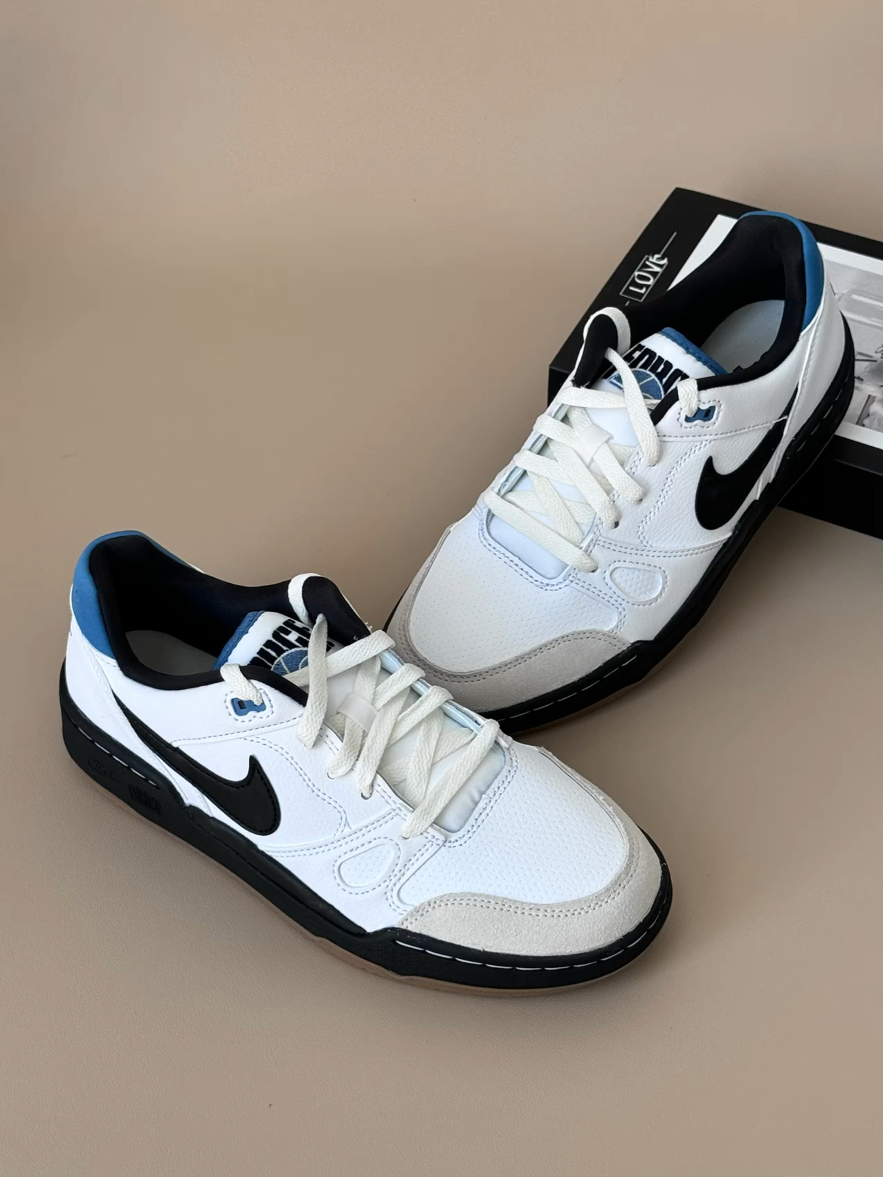这双Nike板鞋清爽又百搭