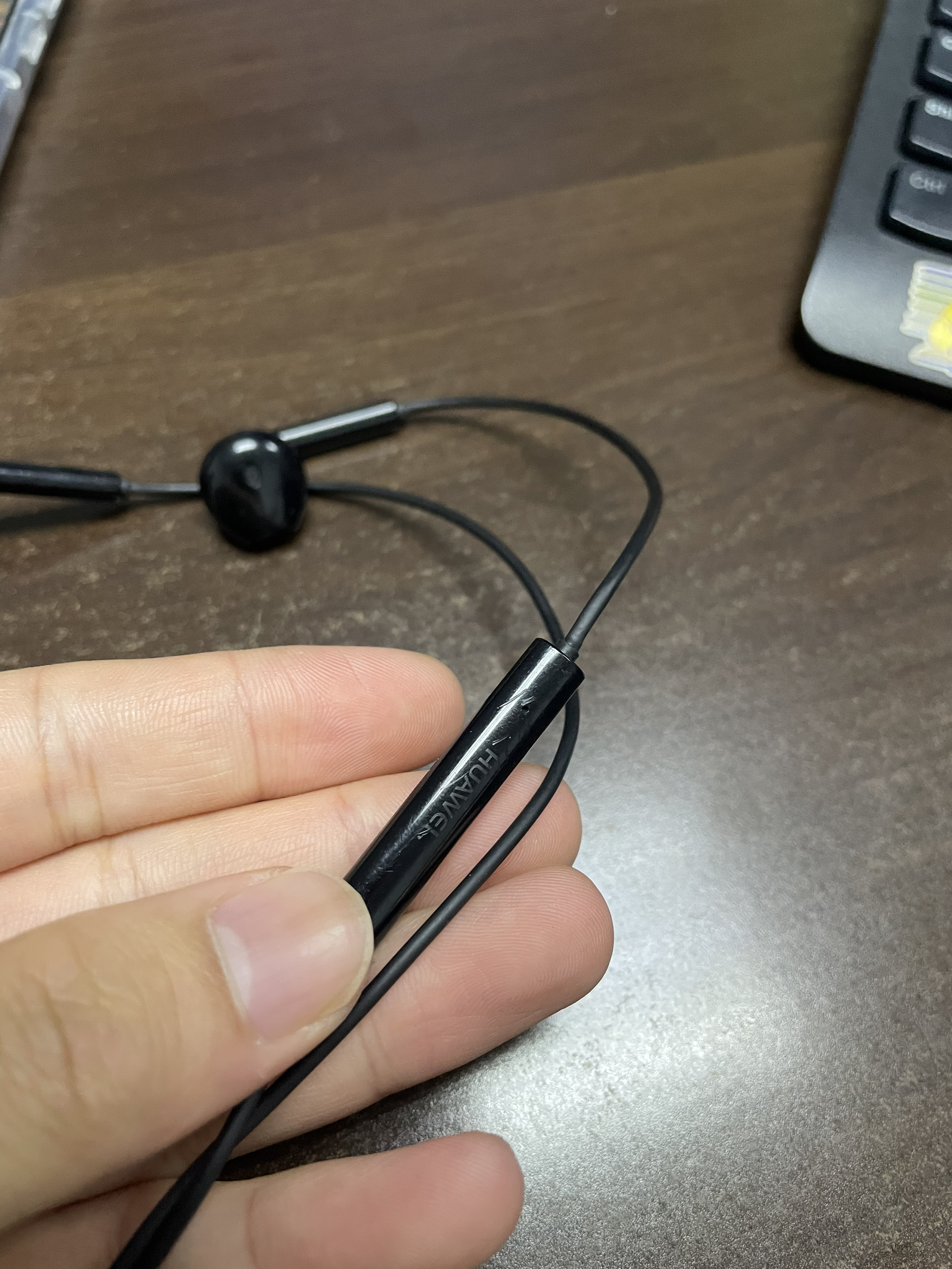 华为耳机CM33