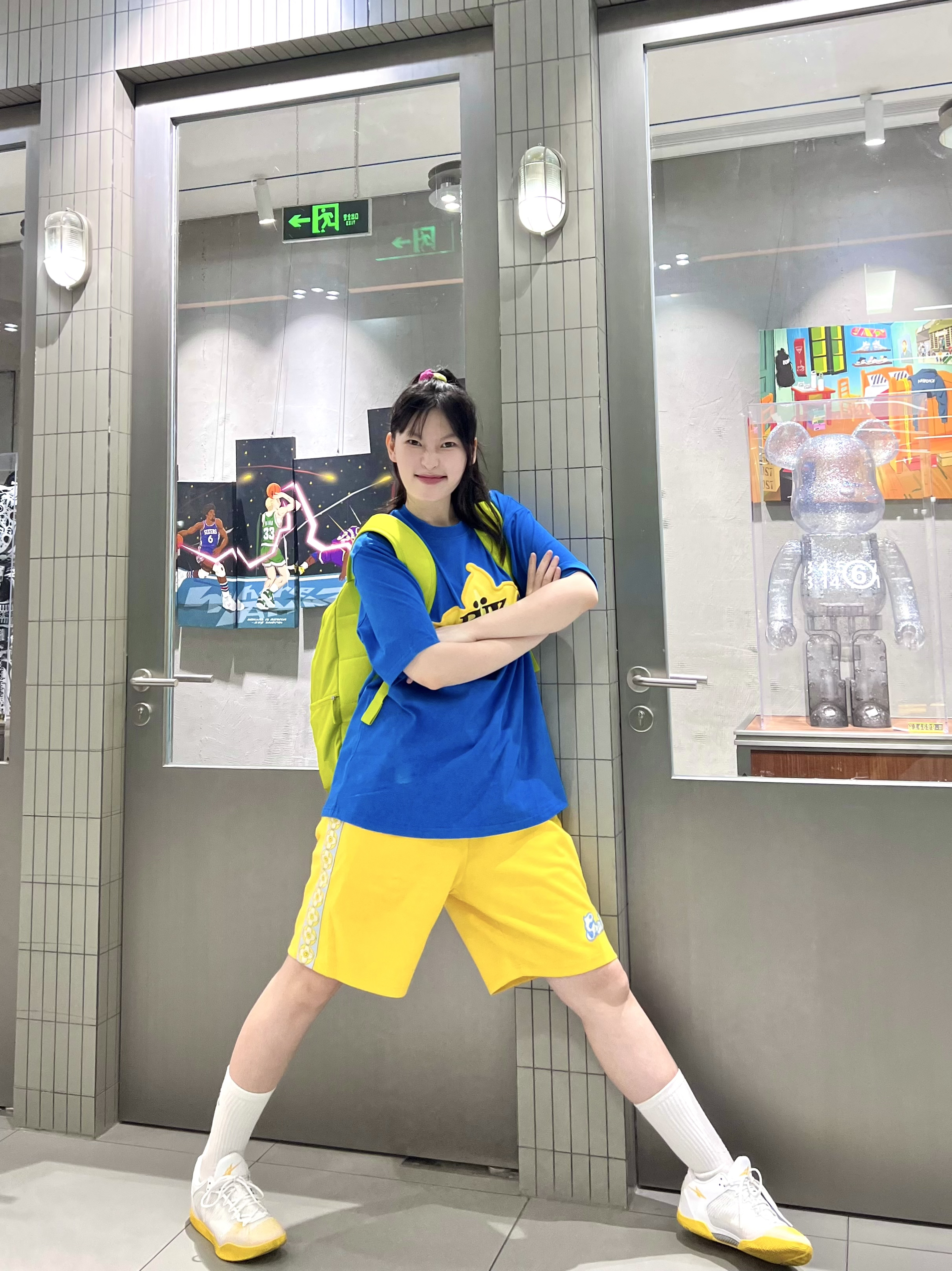 🏀打篮球的女生真帅