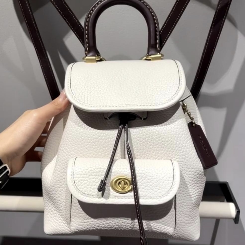 蔻驰Coach新款小双肩