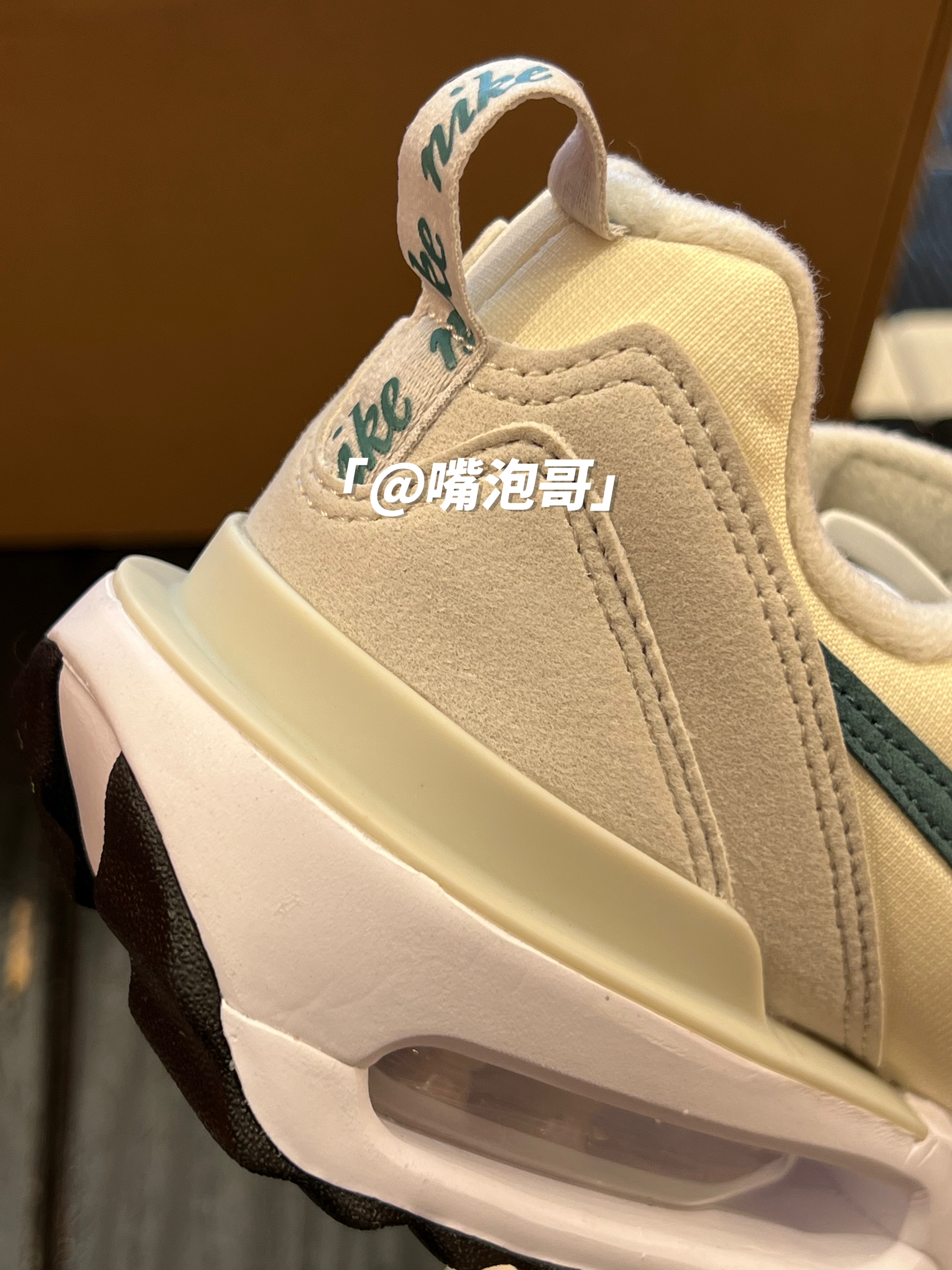 低帮复古休闲鞋 | Air Max Dawn
