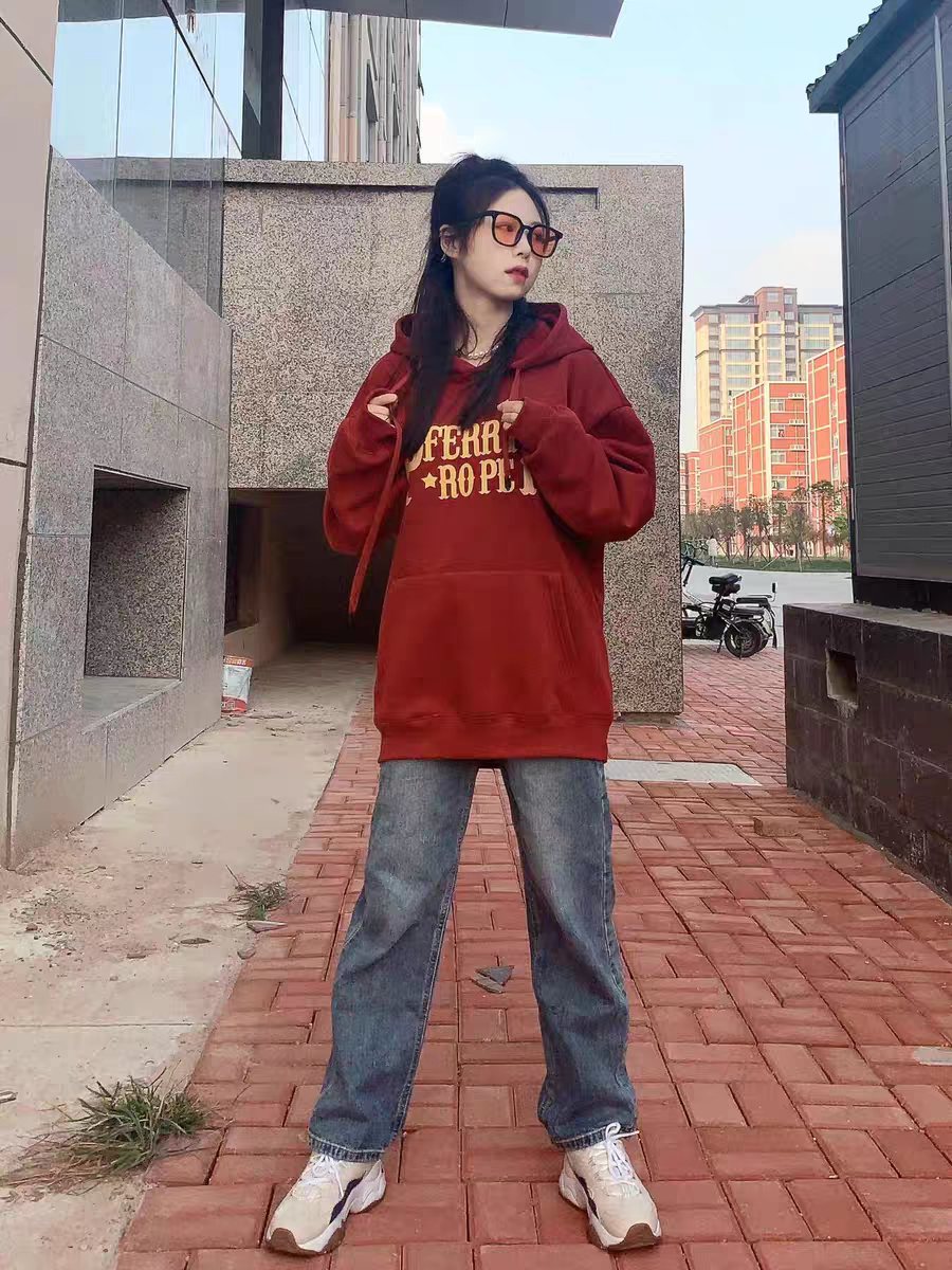 🔥爆款推荐！🔥水洗做旧拖地直筒牛仔裤，你值得拥有！👖