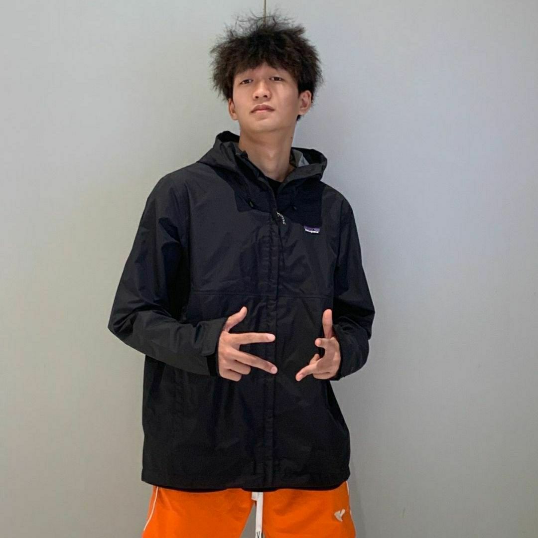 怎么搭都好看的冲锋衣