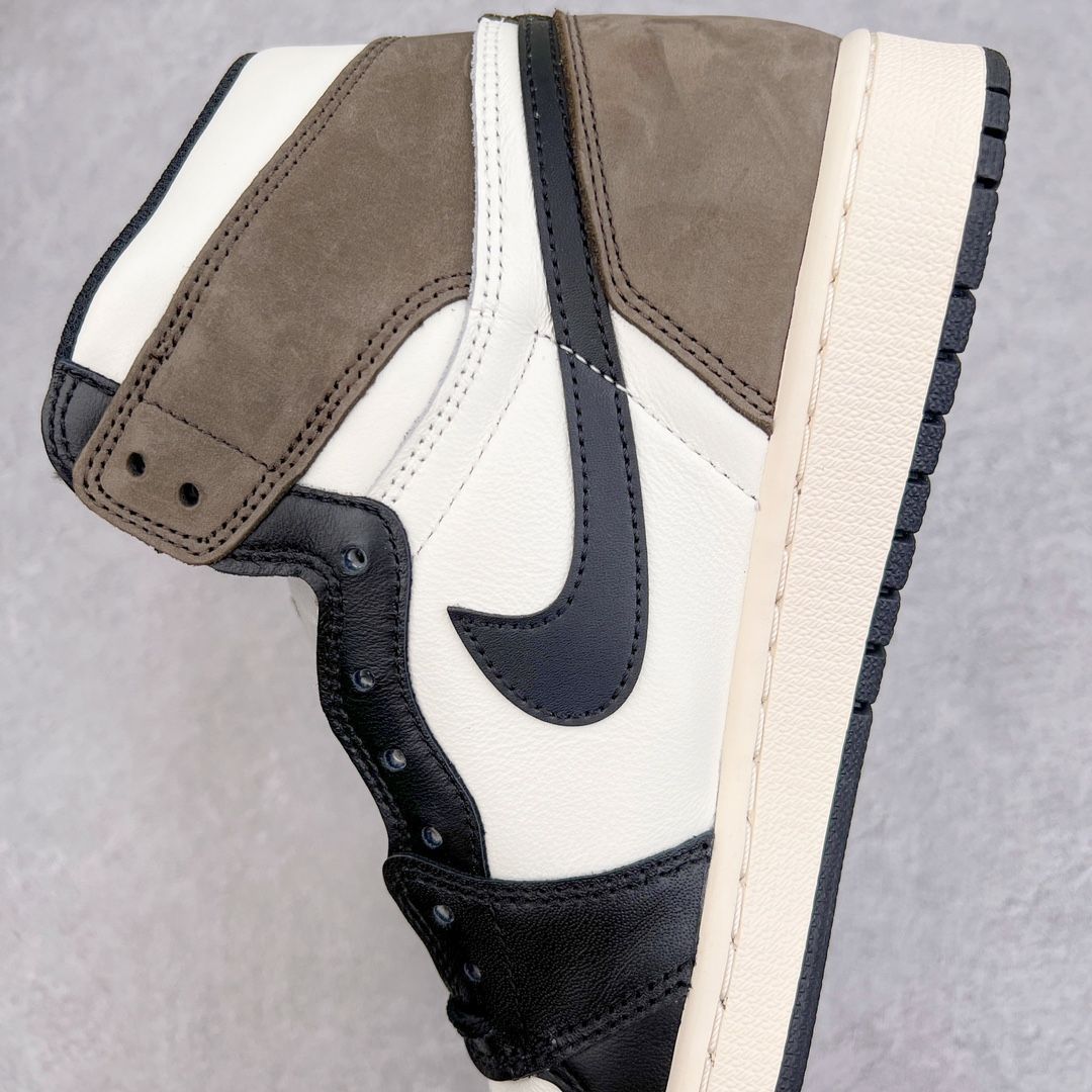 AJ1 Retro High 黑摩卡