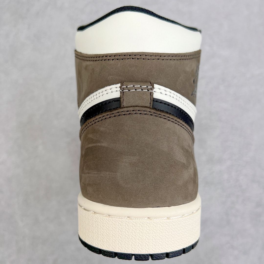 AJ1 Retro High 黑摩卡