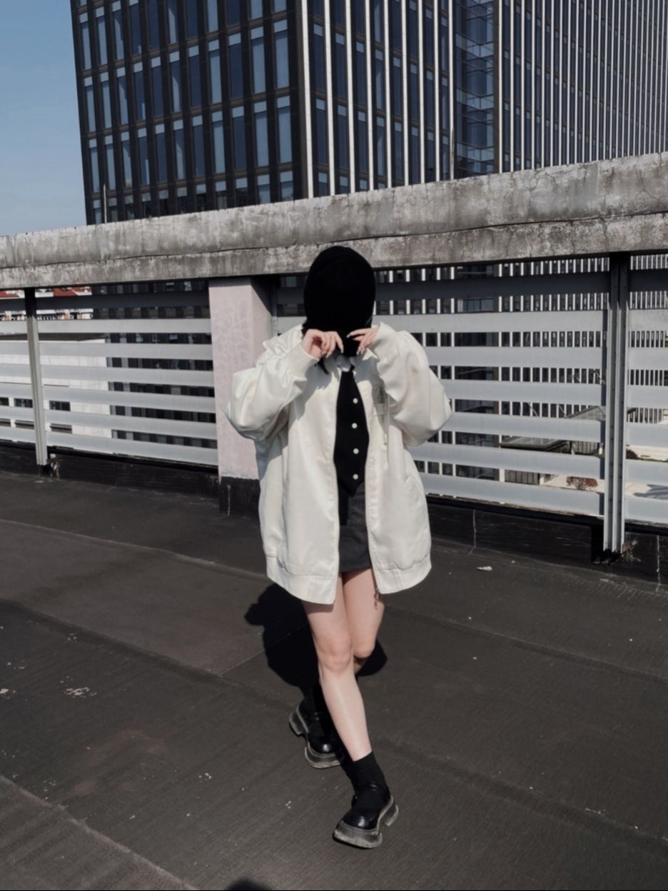 OOTD｜秋天的飞行员夹克也太酷了吧YYDS！
