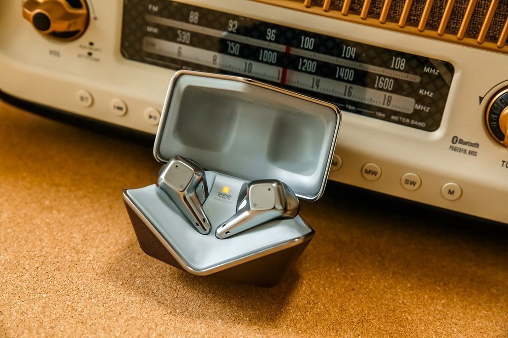 内置耳放的TWS耳机了解一下？HIFIMAN无线天鹅轻奢版专为烧友而生