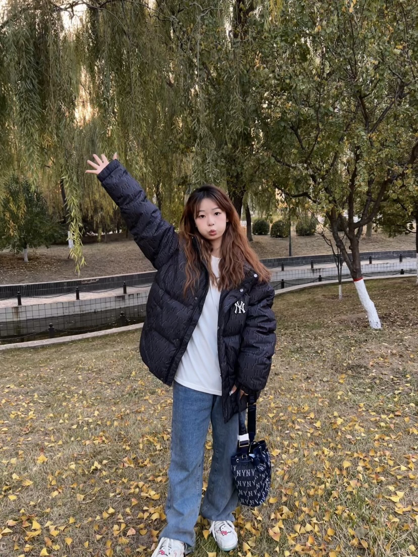 黑色棉服OOTD