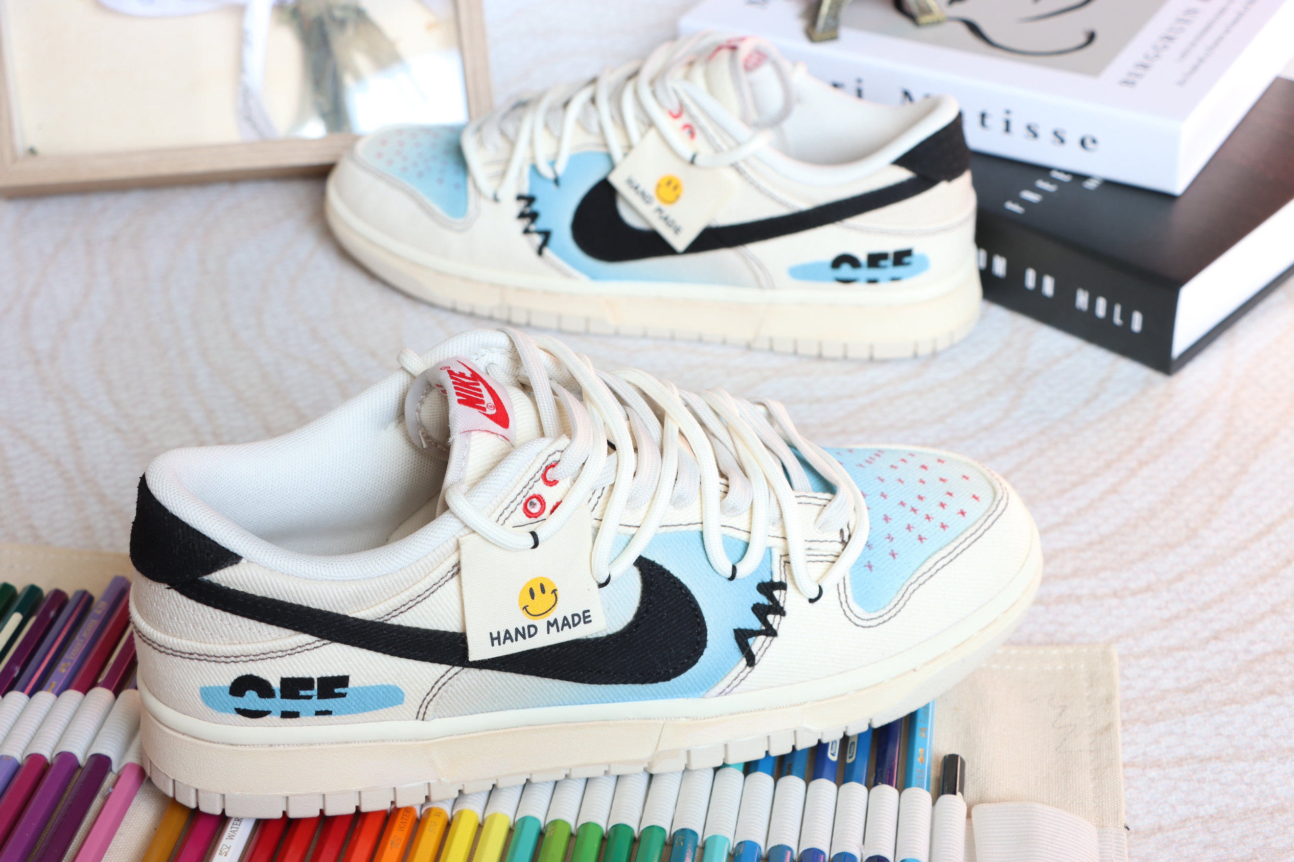 "米蓝时尚风：NIKE DUNK 律动人生"