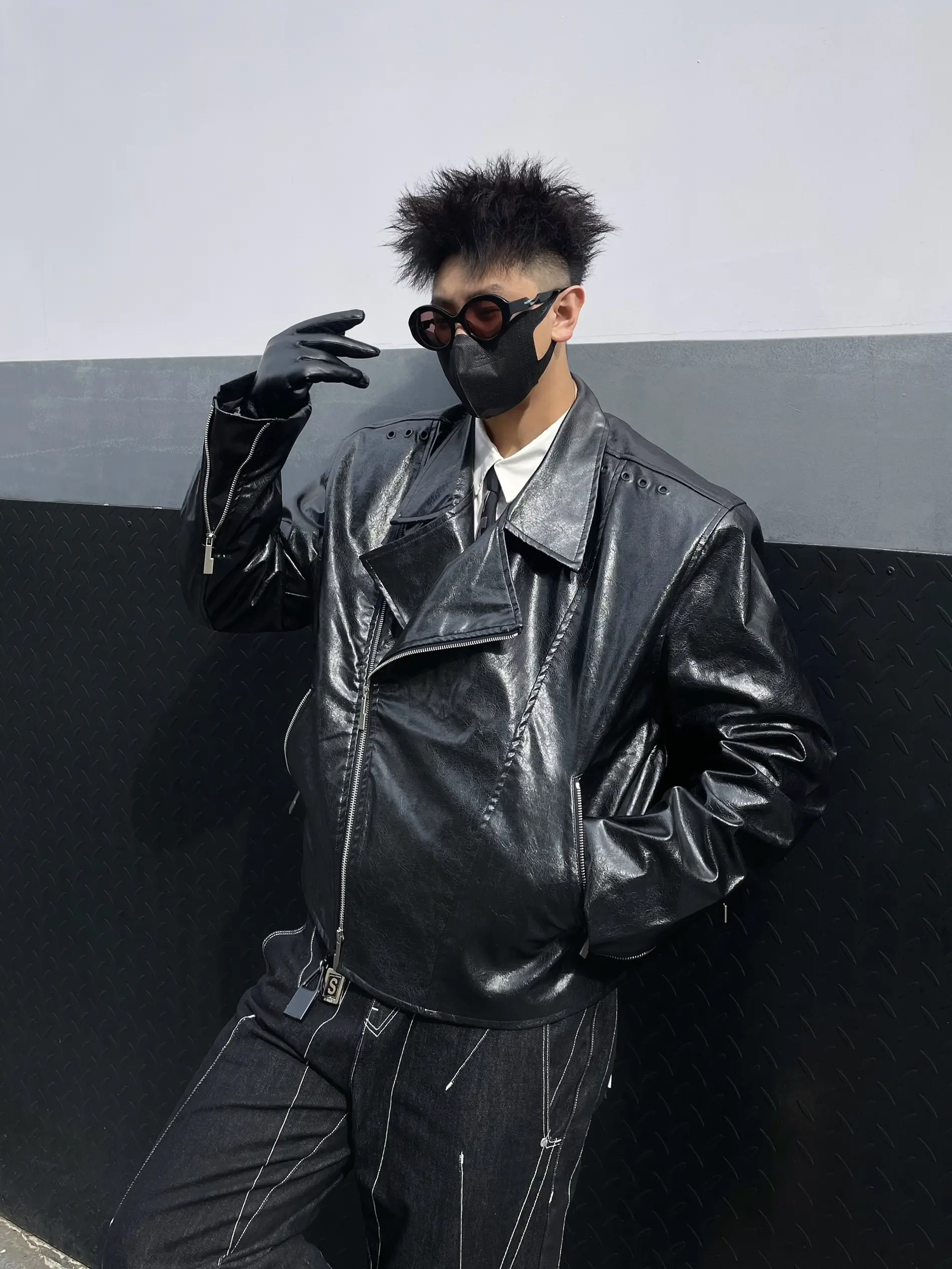 秋冬皮衣帅哥⚫️我妈妈拍的快都给我说帅帅帅帅❕