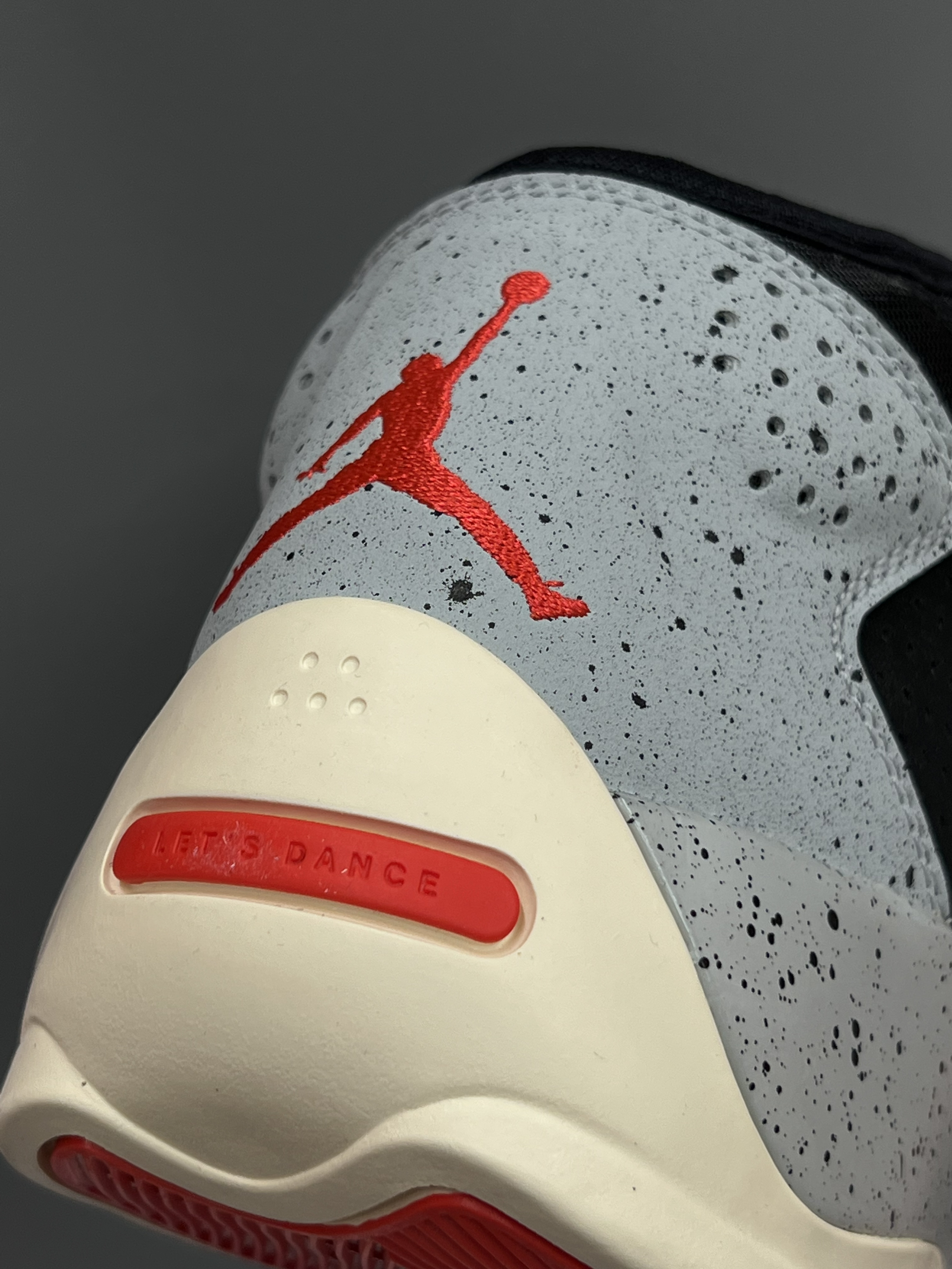 高颜值实战篮球鞋 | Air Jordan Zion 2