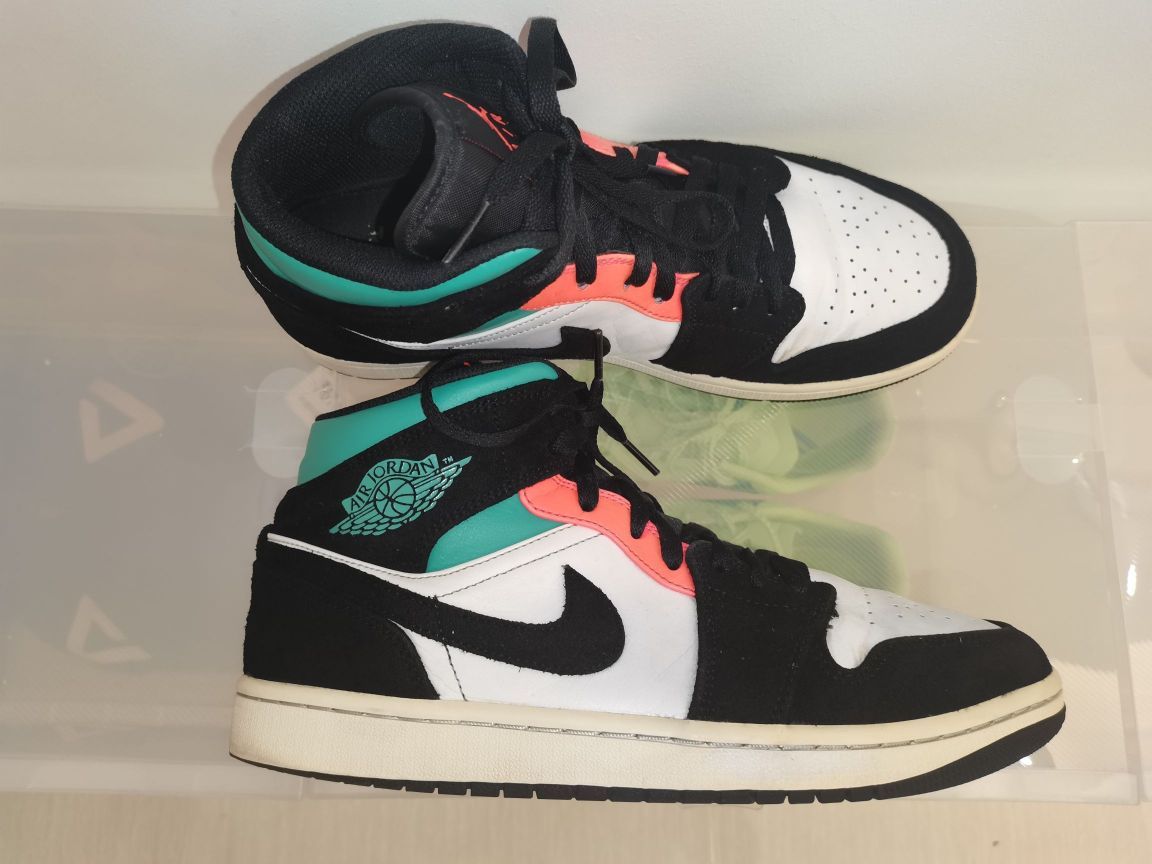 AJ1