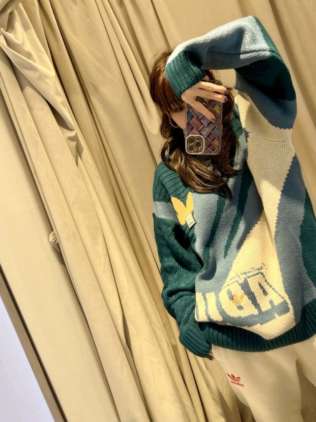 谁能拒绝复古风的毛衣呢？