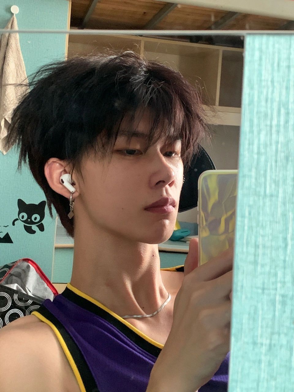 今天是0基础清爽干净的男大