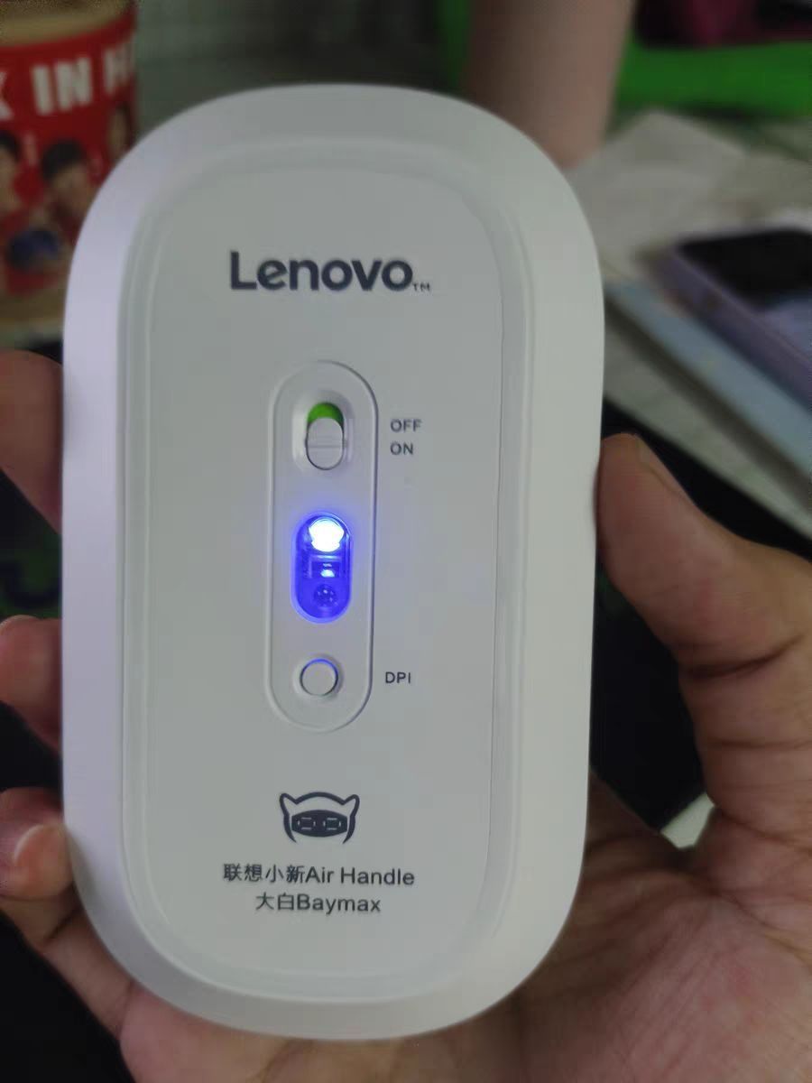 材质外观 摸着很舒服，感应也很灵敏，外观