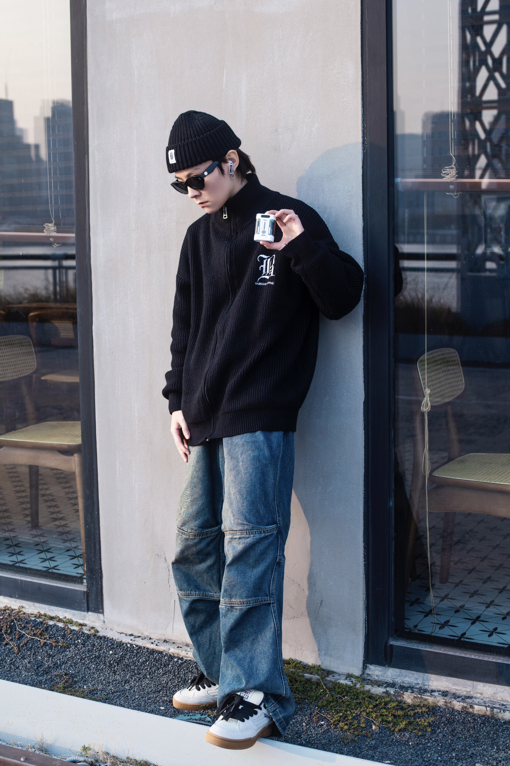 OOTD｜时髦人的冬日耳机搭配灵感