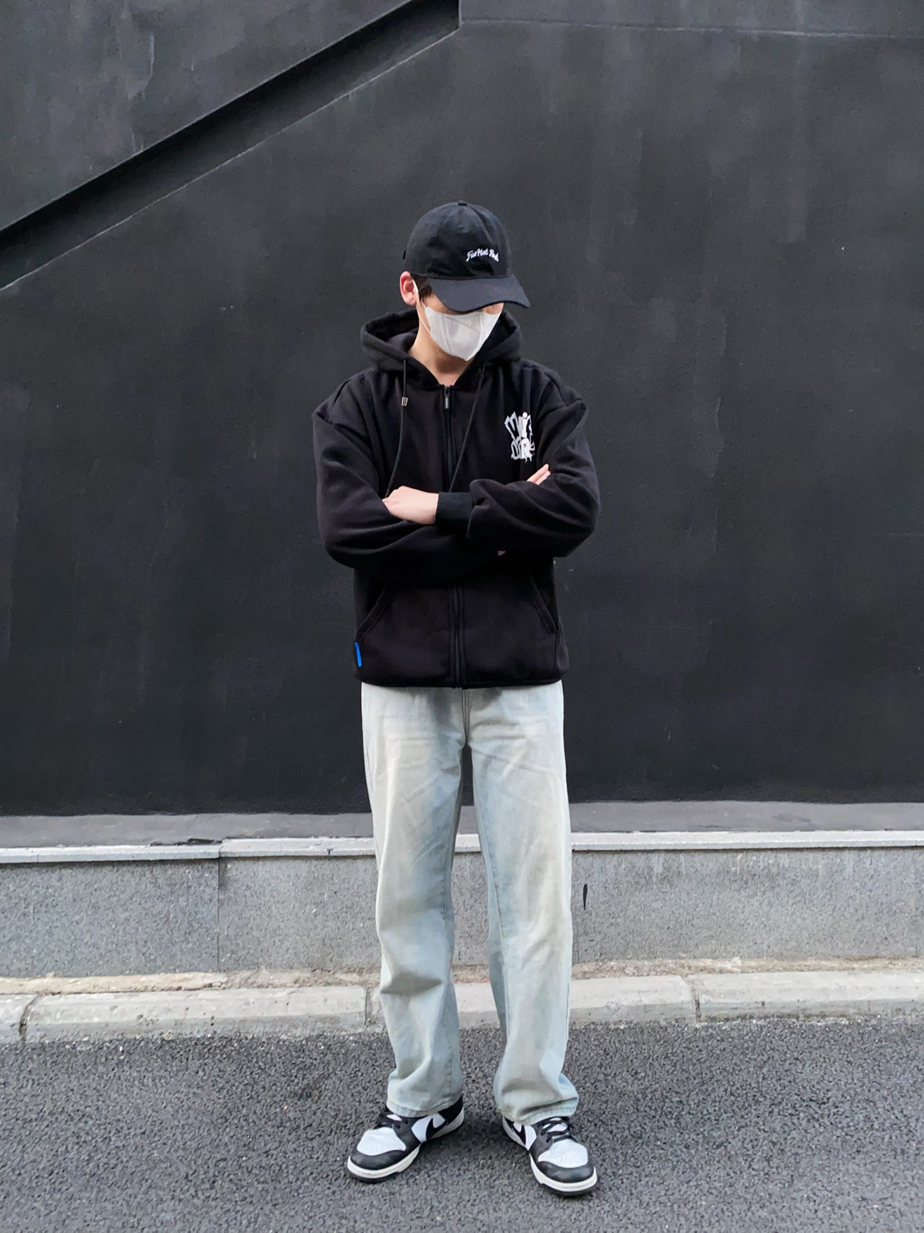 OOTD | 黑色卫衣hin帅 |