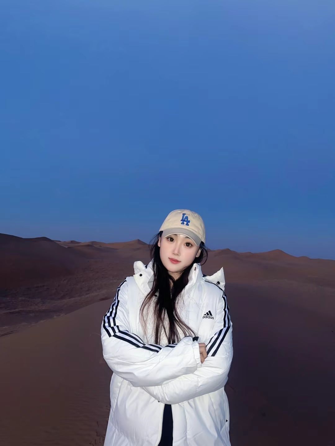 💫超暖和的阿迪达斯户外防风保暖连帽羽绒服！🔥