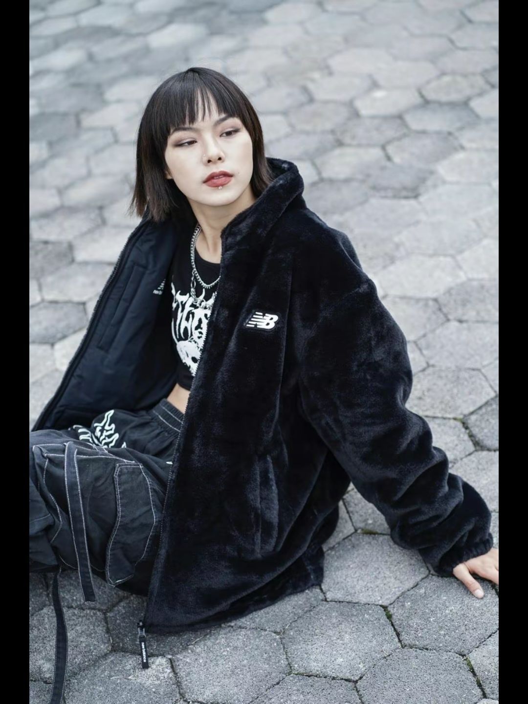 💫New Balance 羽绒服夹克，双面穿设计，加厚立领，保暖又时尚！💫