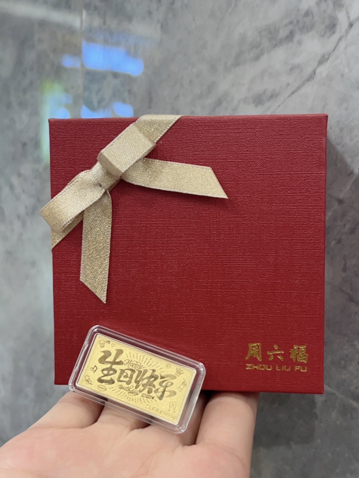 周六福是懂拿捏小女孩子的心思滴