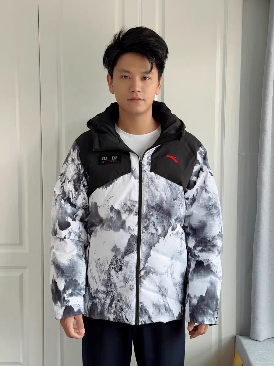 💫超暖和！安踏宽松运动保暖连帽短款羽绒服，让你温暖过冬！❄️