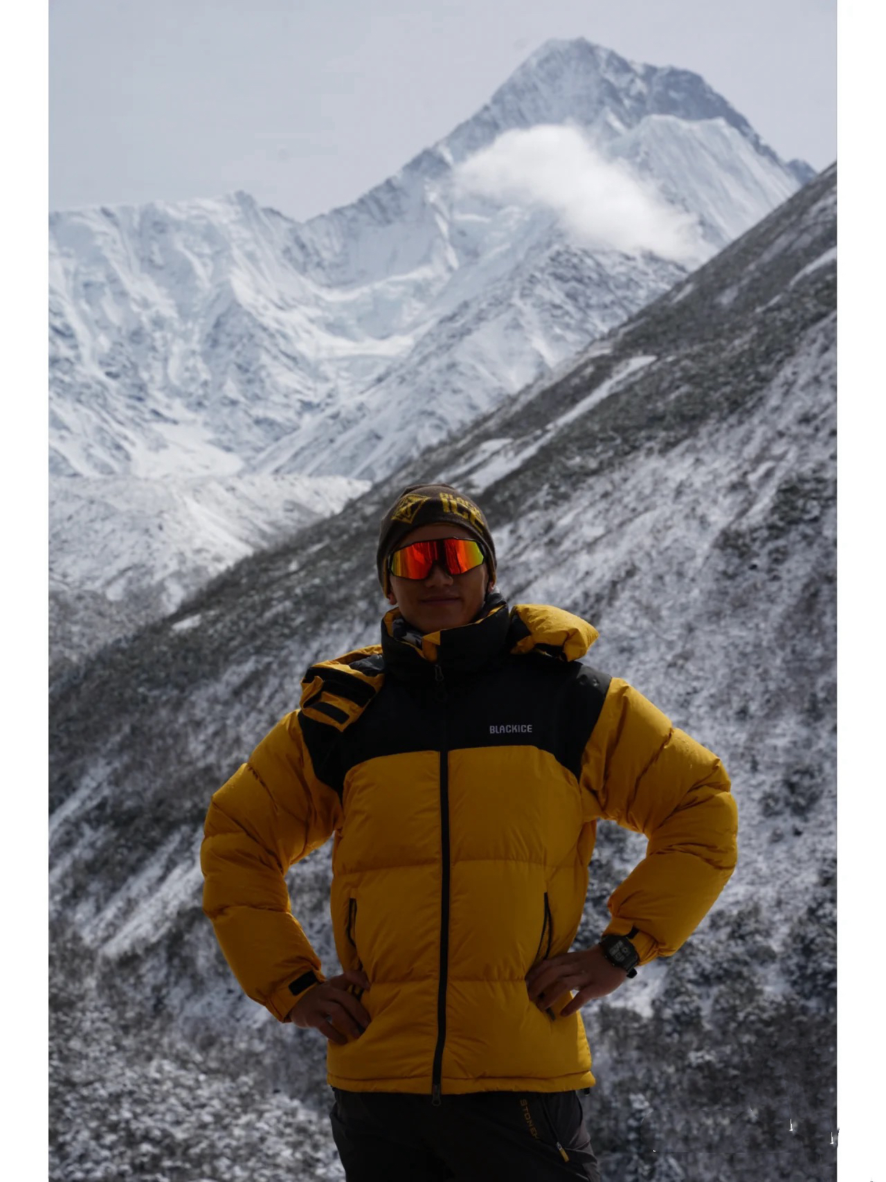 徒步雪山🏔️也要保暖～