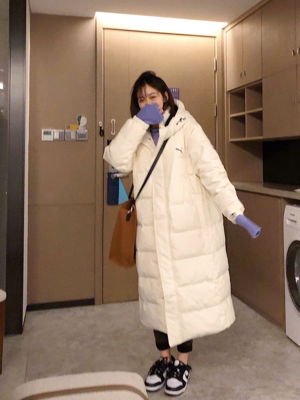 白衣服也可以加一些点缀哦