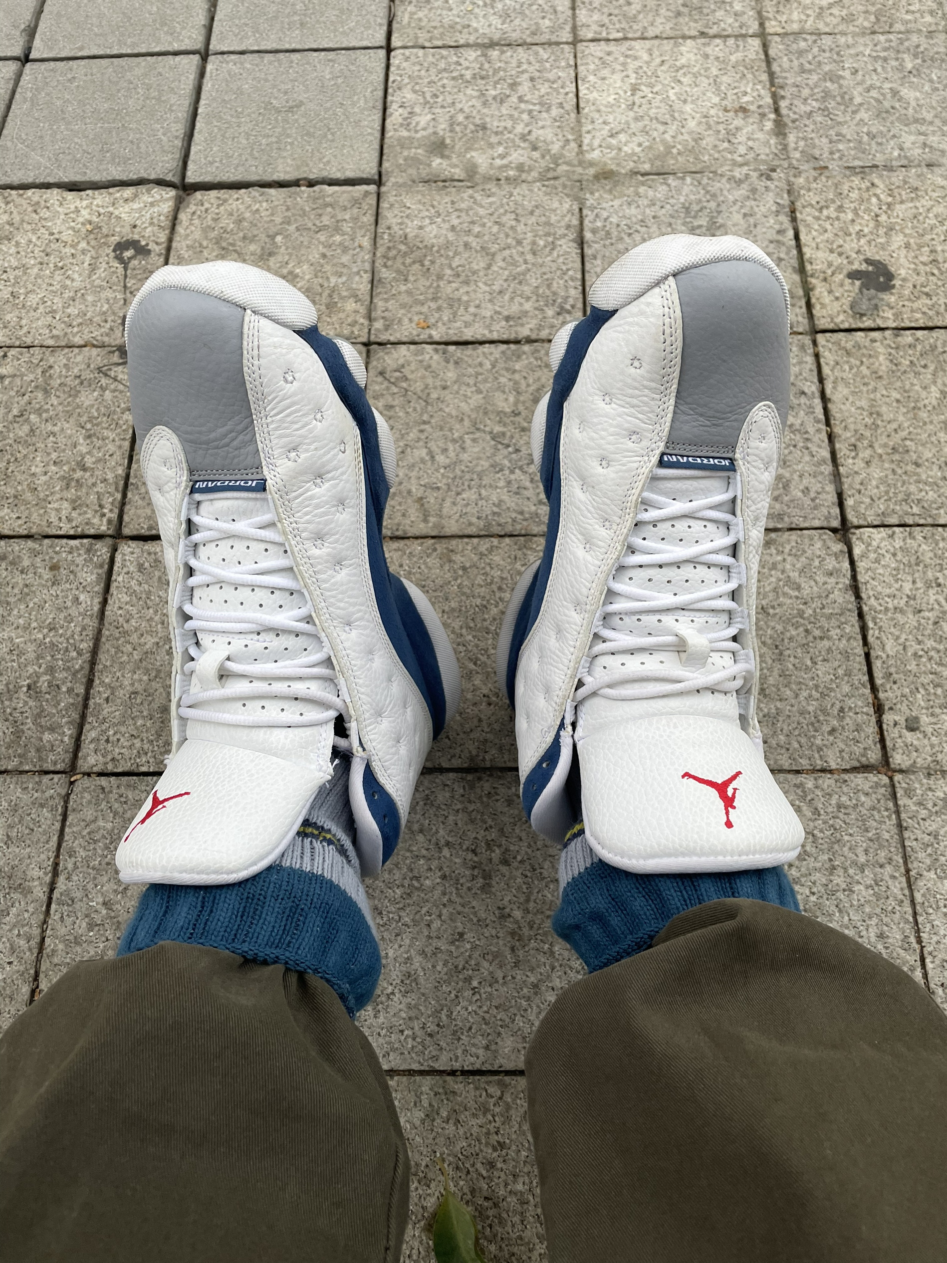 今天穿啥球鞋 aj13