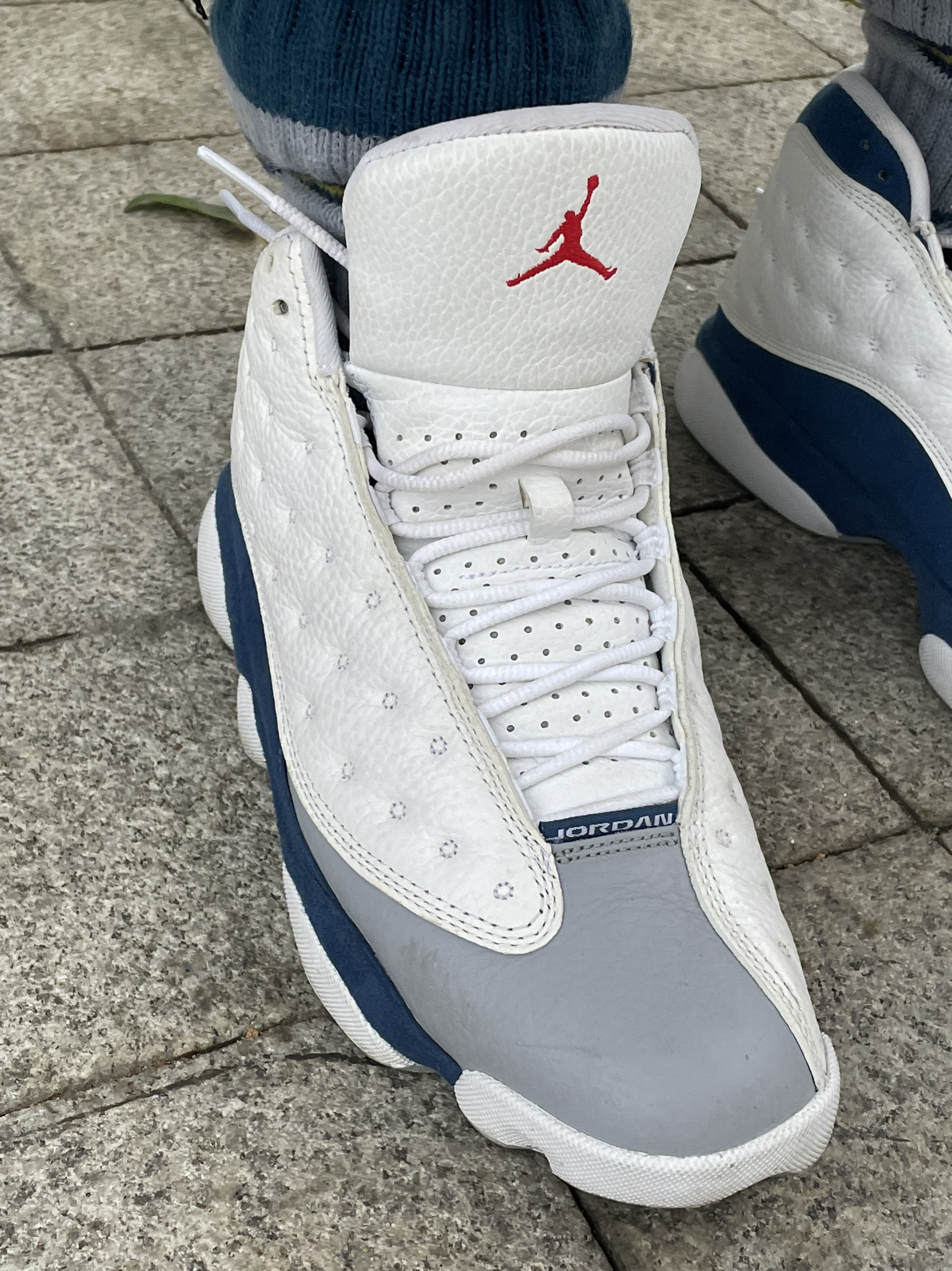 今天穿啥球鞋 aj13
