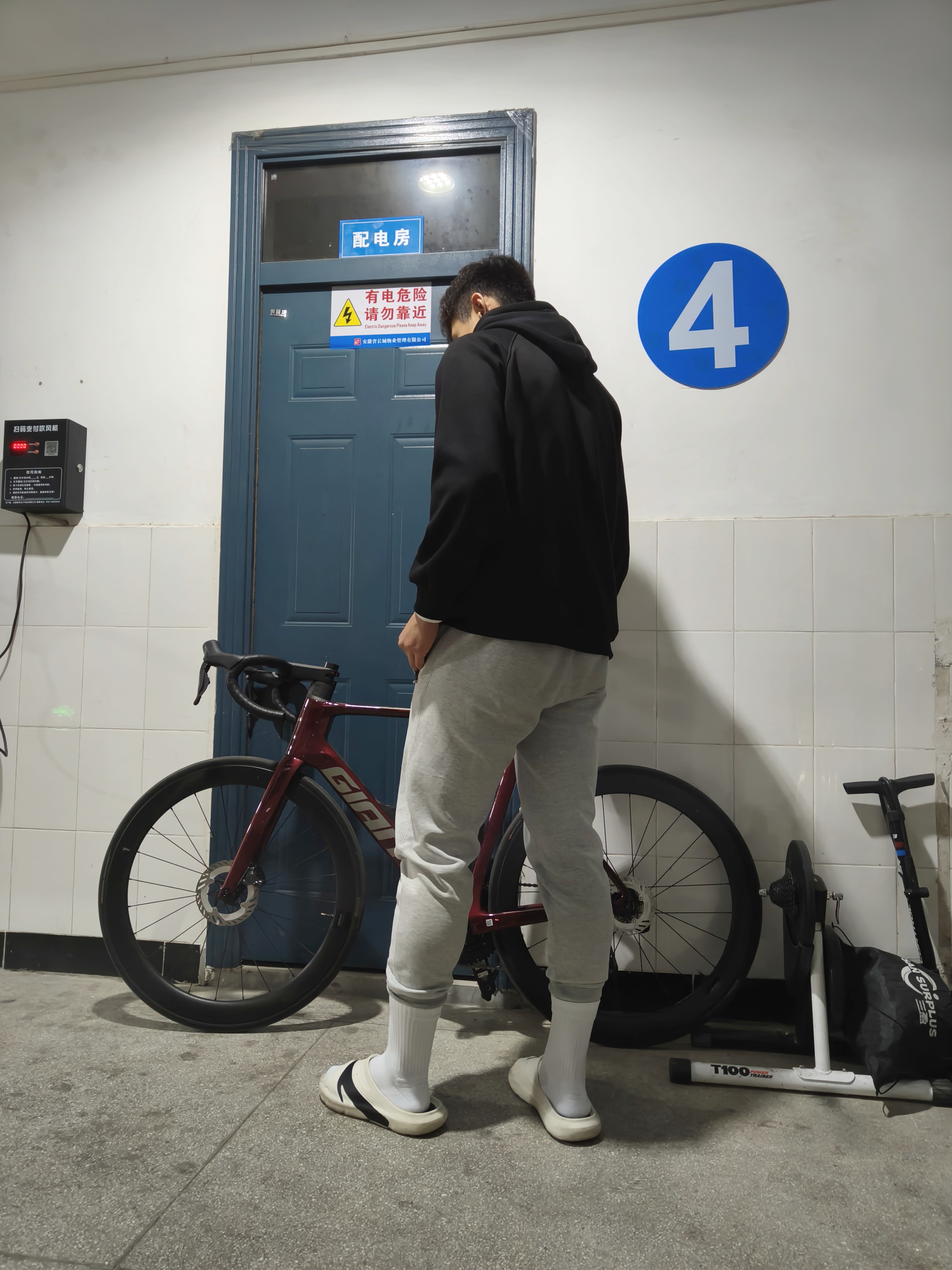 非常适合少林寺穿搭的一款棉袜 质感拉满 