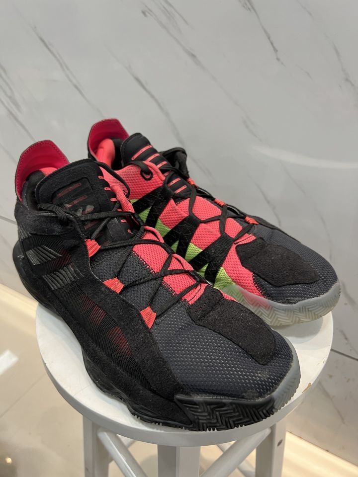 Adidas Dame Lillard 6