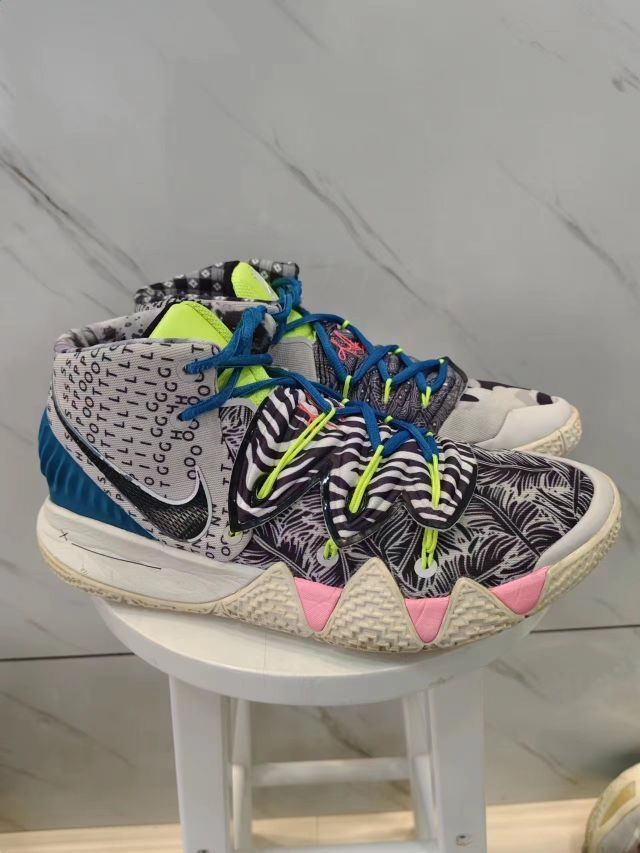 Nike kyrie S2