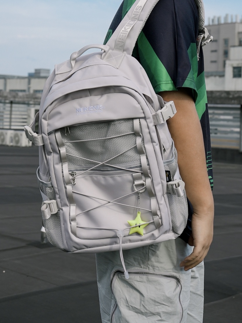 OOTD|与叶伊布合影的一组