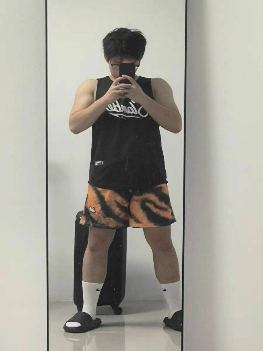 运动boy少年感运动穿搭