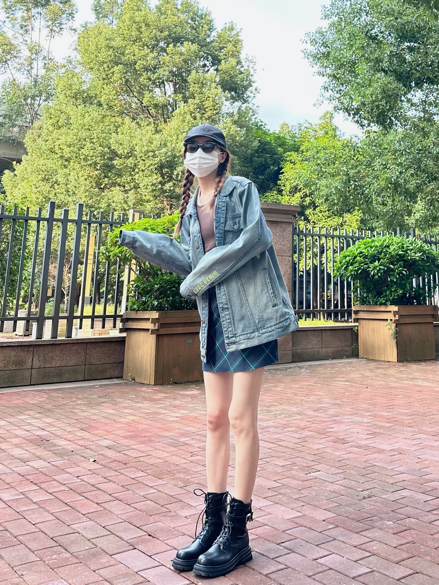 秋日穿搭｜牛仔外套给的秋日松弛感✌️