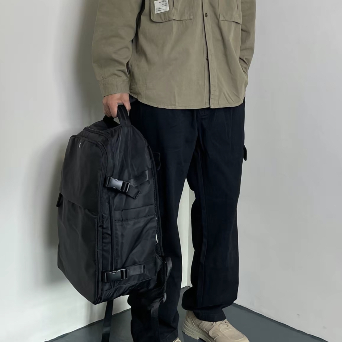 轻骑者双肩包你值得拥有