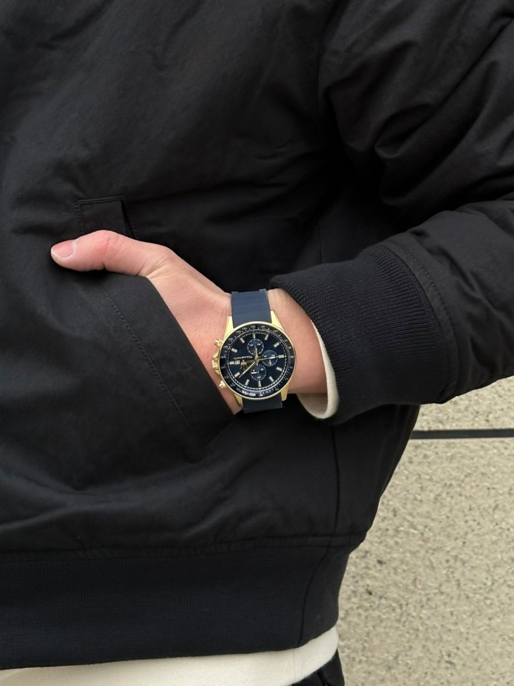 简约的设计不挑场合不挑穿搭的一块⌚️