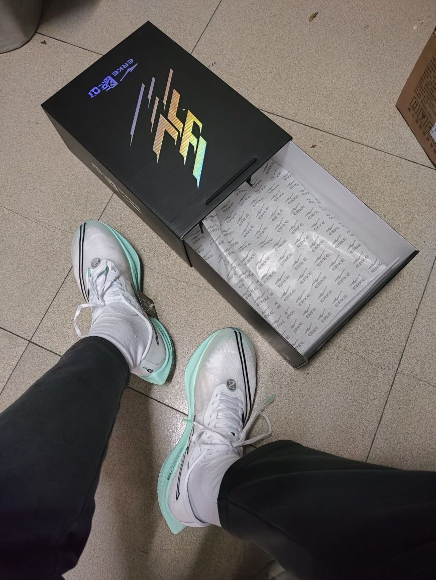 提前的元旦礼物，颜值长在我心坎里去了。我