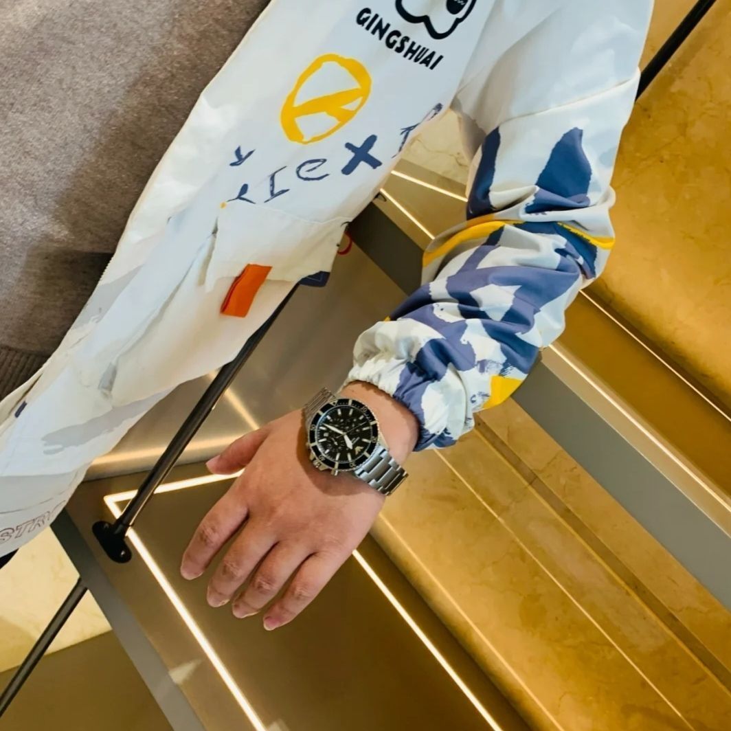 圣诞送男朋友礼物推荐⌚️千元搞定阿玛尼，超值‼️
