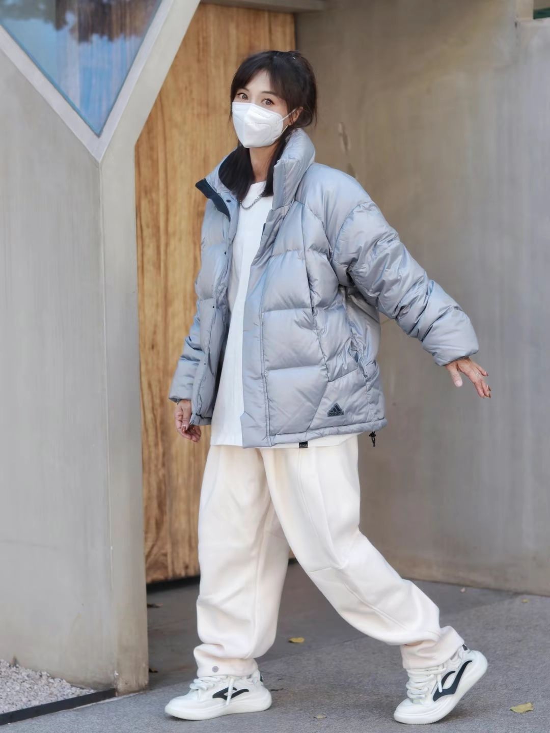 冬日衣橱必不可少的羽绒服