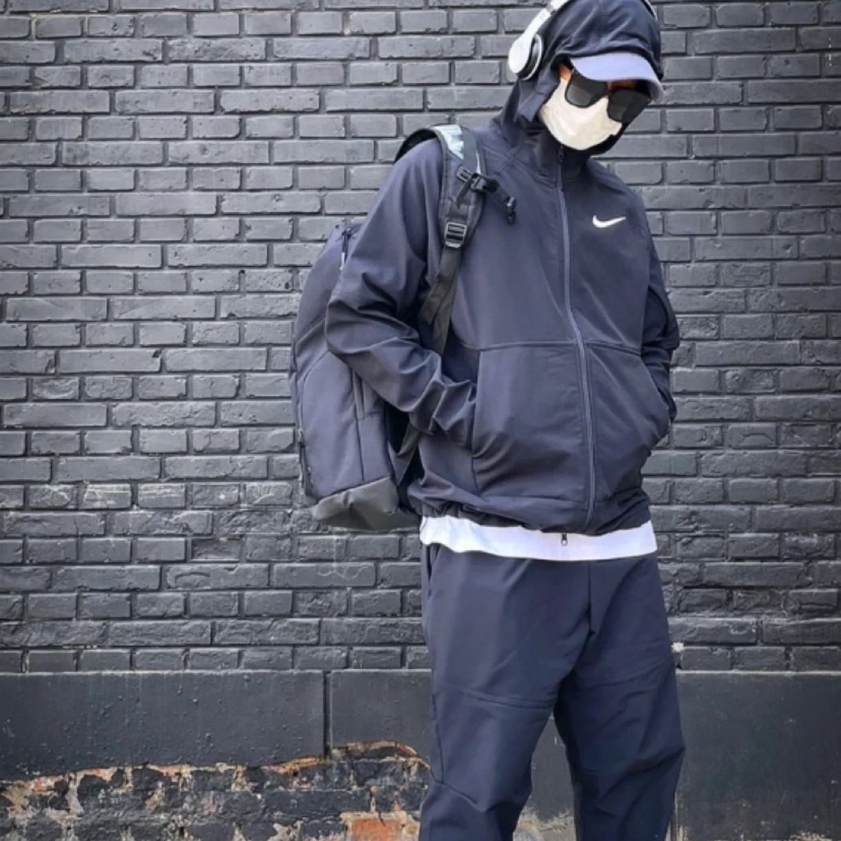 外套还是得选这种运动款