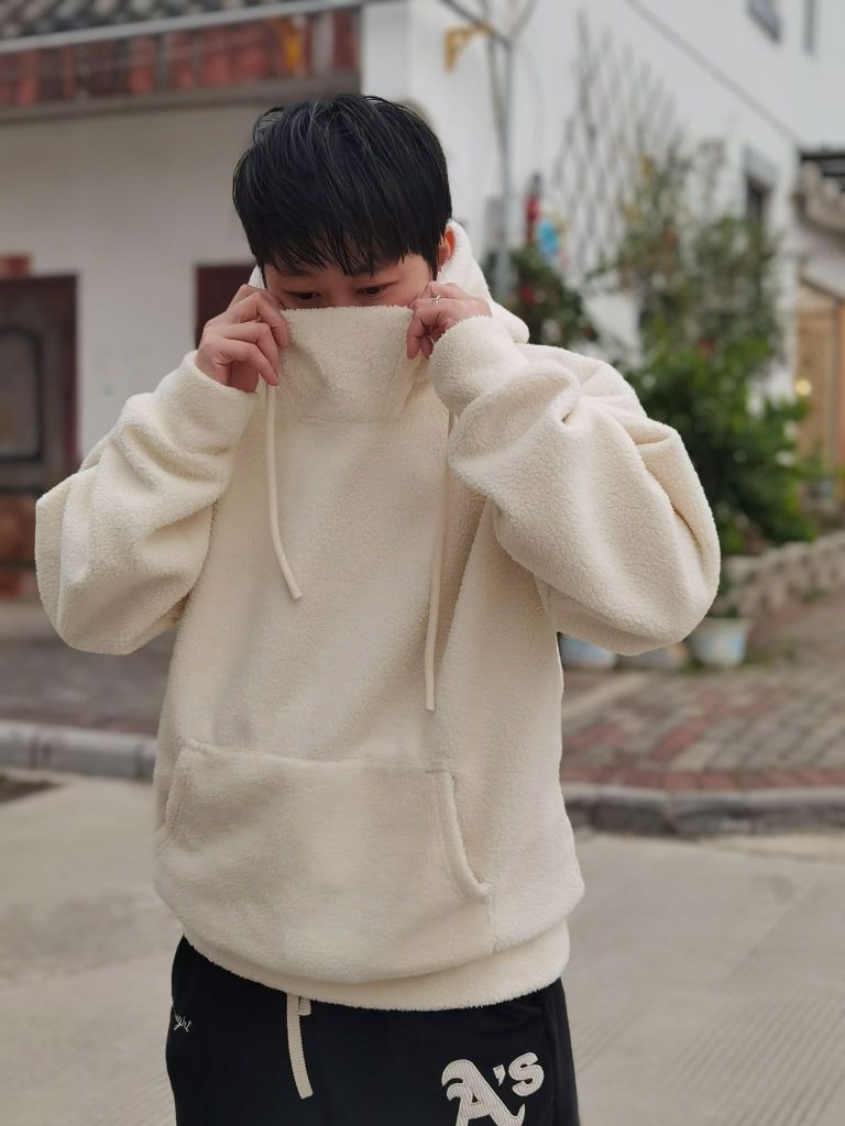 【羊羔绒穿搭真的舒服】